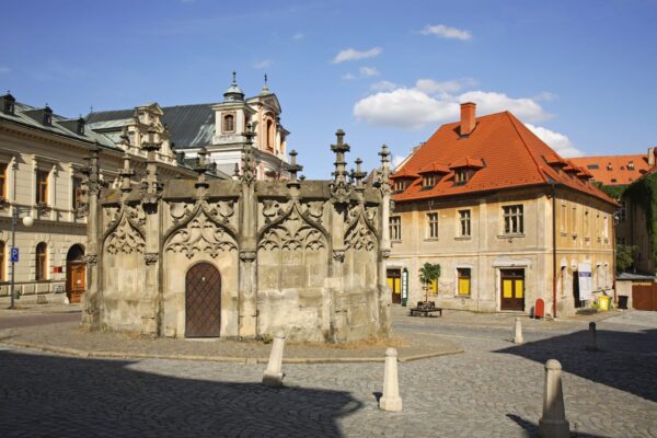 Excursión de un día a la Unesco Kutná hora con almuerzo tradicional checo - Imagen 3